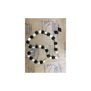 3-piece set consisting of necklace, bracelet and earrings in ceramic and mother-of-pearl, 100% handcrafted