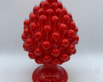 Pomme de pin en céramique sicilienne de Caltagirone 20 cm réalisée entièrement à la main, symbole de prospérité, de fertilité, de longévité, couleur rouge