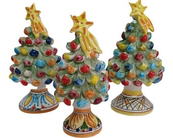 Sapin de Noël en forme de pomme de pin sicilien multicolore en céramique de Caltagirone, h 15 cm