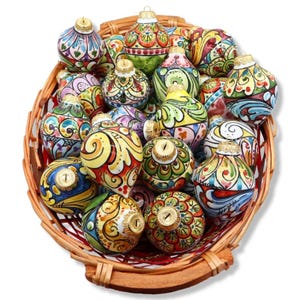 Caltagirone ceramic Christmas ball (1 unit) drop shape, in two sizes and random decoration