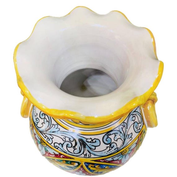イタリア陶器　シシリア島パレルモで購入 旋盤で作られたシチリアの陶器の花瓶、バロックパレルモ装飾