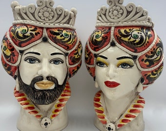 SICILIAN HEAD, Sicilian dark brown head in Caltagirone ceramic entirely modeled by hand H.30 L.20 handcrafted