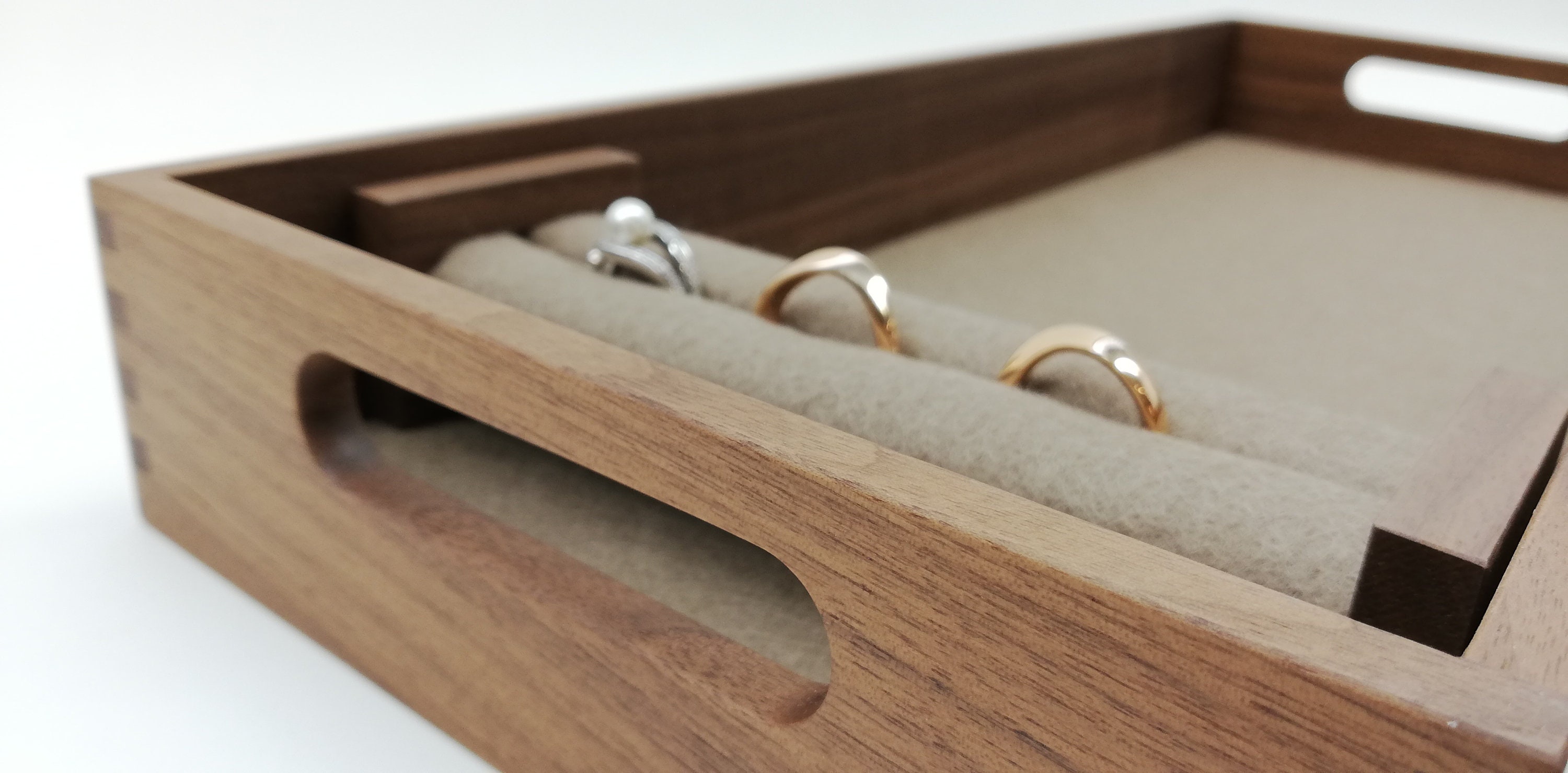 Healeved Ring Display Tablett - Samtbezogenes Schmucktablett Mit Mehrfachfächern