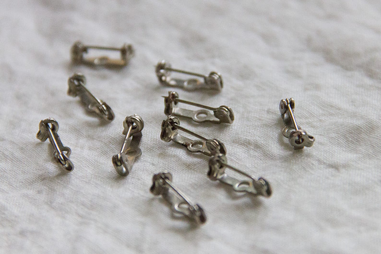 10 vintage steel pin backs with secure clasp and loop Etsy