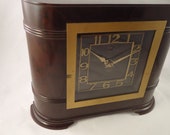Bakelite Art-Deco table desk clock 1940 39 s