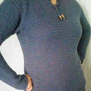 Blue Chunky Knit Pullover Sweater: Extra Long Sleeves, Size M-L