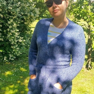 Cardigan in maglia blu cielo: lana merino di alpaca, giacca aperta sul davanti