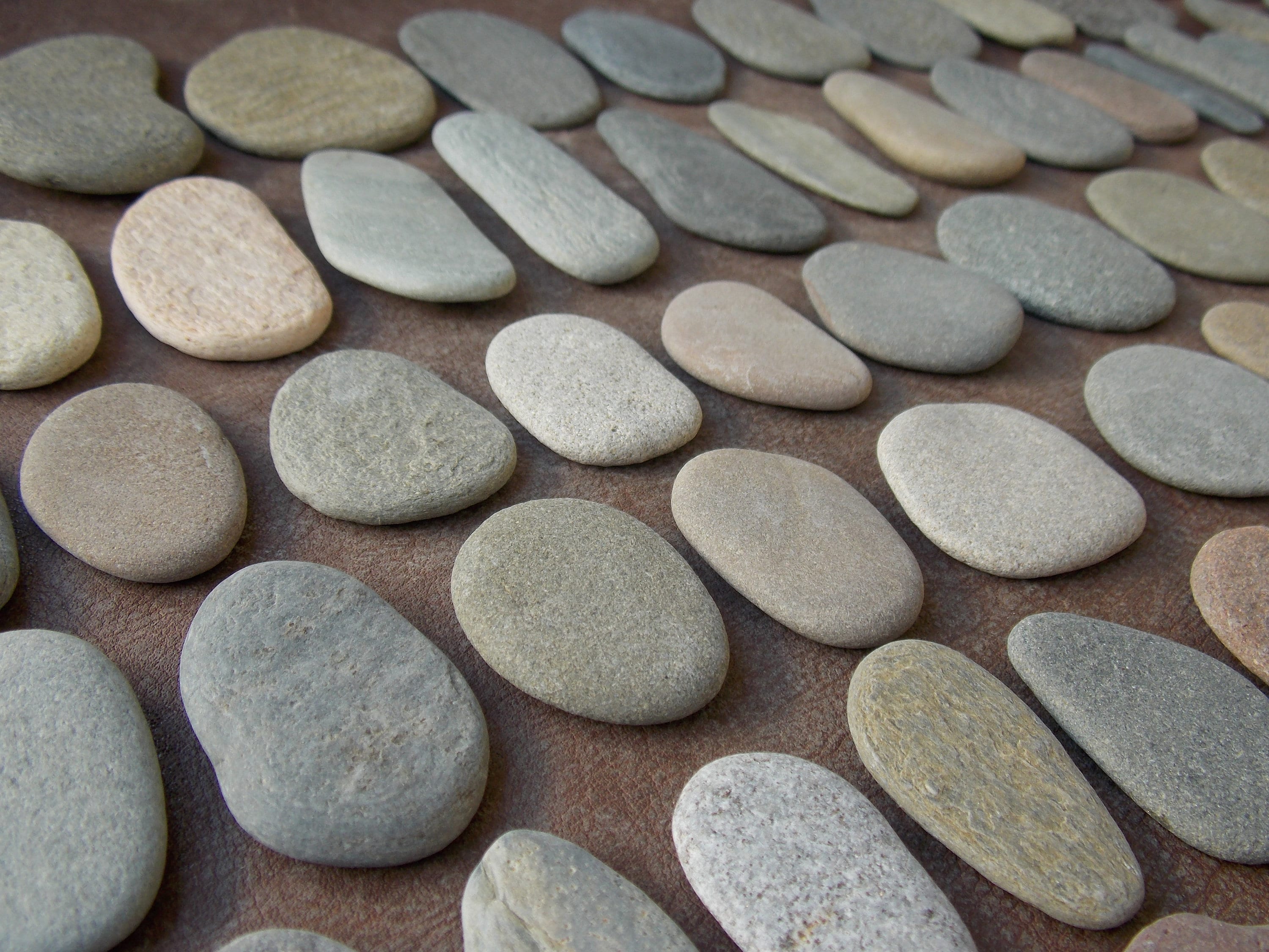 Pietre Piatte Da Dipingere 30 Pezzi | Ciottoli Naturali 5-8cm Per Decorazioni E Fai Da Te - Foto 10