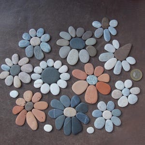 100 Smooth Tiny to small Ultra thin flat Oval and round shaped Mediterranean sea tumbled stones for pebble art and crafts; 1-3cm 0,4"-1.2"
