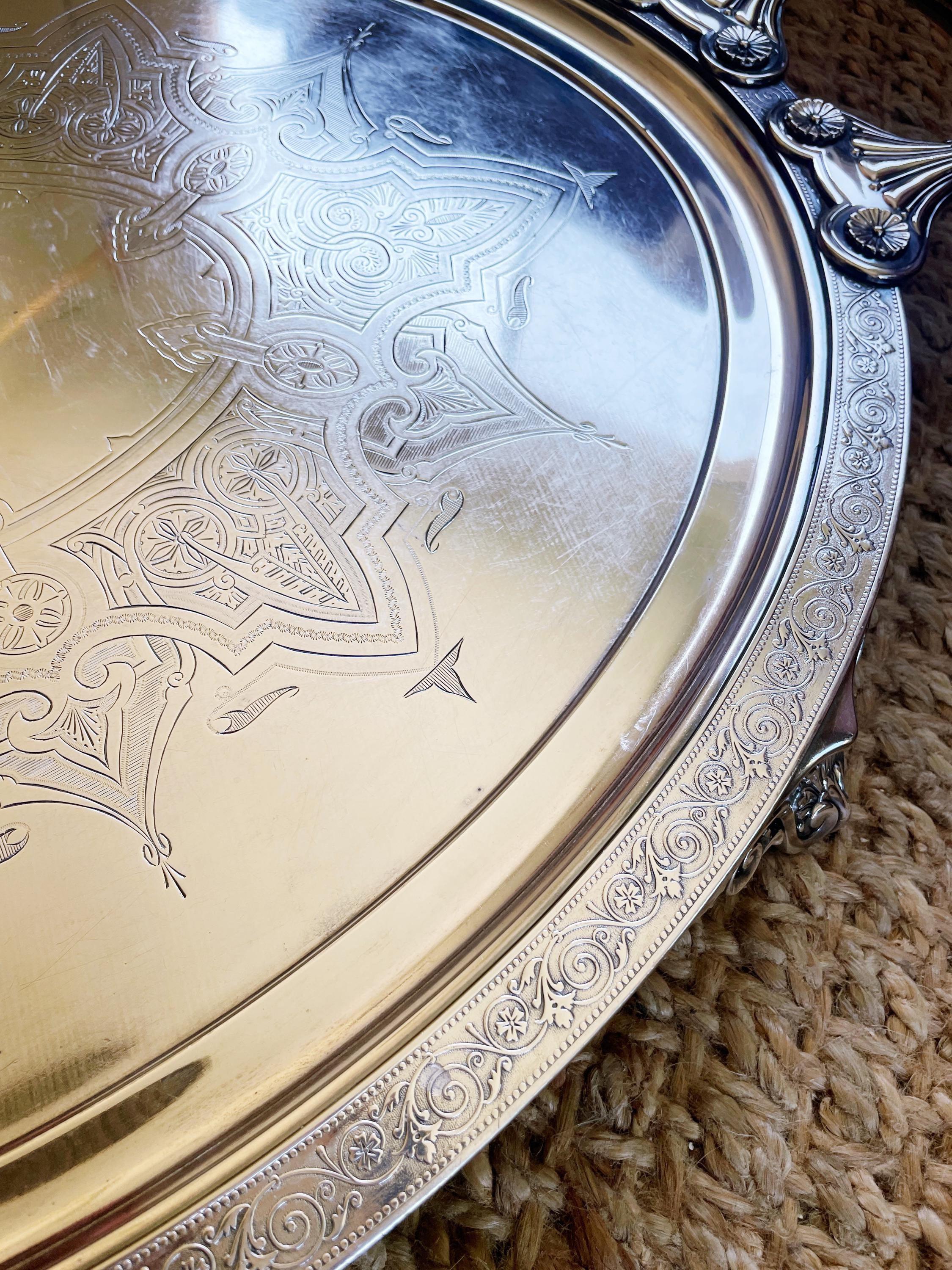 TIFFANY&Co. MAKERS ティファニー 純銀925 貝型 トレー 脚 1880年代の記念碑的なシルバーメッキのティファニー＆Coサービング