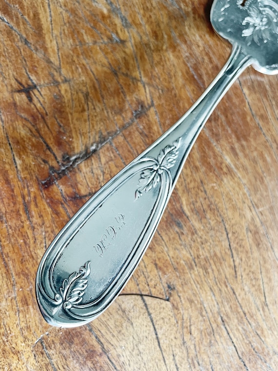 1860年代のティファニー社製シルバーフィッシュサーバー - Etsy 日本