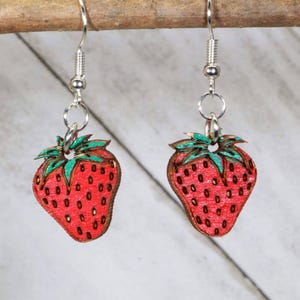 Erdbeeren Holzohrringe