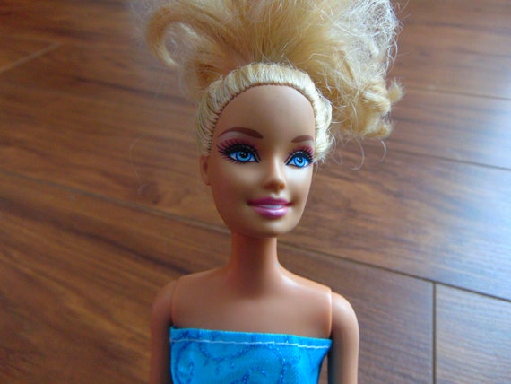 barbie 2010 mattel