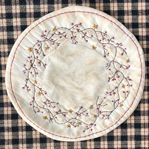 Candle Mat Berries and Stars