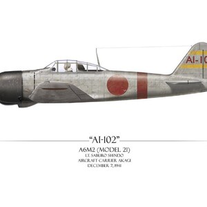 Pode incluir: Vista lateral de um avião de combate japonês A6M2 (Modelo 21) cinza e branco com o código "AI-102" na cauda. O avião tem um círculo vermelho com um ponto branco na fuselagem. O texto "A6M2 (Modelo 21)", "Lt. Saburo Shindo", "Porta-aviões Akagi" e "7 de dezembro de 1941" está impresso abaixo do avião.
