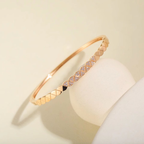 18K rose real gold unique cuff bracelet safe lock Forever love crystal heart charm minimal proposal wedding chic M