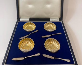 Shreve, Crump & Low Gold Vermeil Shell Butter Pats and Knives – Set in Original Box