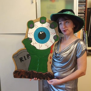 Halloween photo booth prop, Photo op, Photo cutout, Face in a hole, Halloween party photo décor, Photo booth prop, Not so scary party