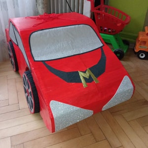 Rode supercar 3D piñata voor jongen, rode auto piñata, automotive feest piñata, racewagen themafeest, aangepaste piñata, rode piñata, jongensfeest