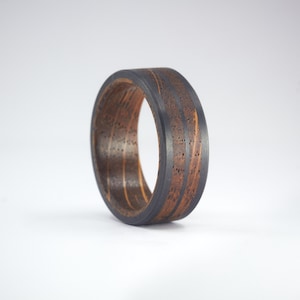 Weinfass Eichenholz & Kohlefaser Ring - 6 MM Breit
