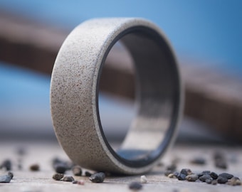 Mens Concrete Wedding Ring ULTRALIGHT with Inner Carbon Fiber, Gray Concrete, Concrete Wedding Band, Handmade Jewelry, Mens Engagement Ring