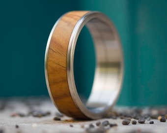 Wood and Titanium Ring ULTRALIGHT , Ring for Men, Mens Wedding Band, Mens Engagement Ring, Wooden jewelry, Natural Wood Wedding Band