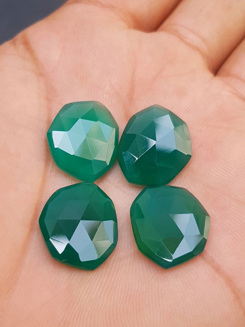 AAA Quality 19x15.5 MM C1656 Green Chalcedony Briolettes Natural Green Chalcedony Fancy Shape Faceted Briolettes Loose Gemstone