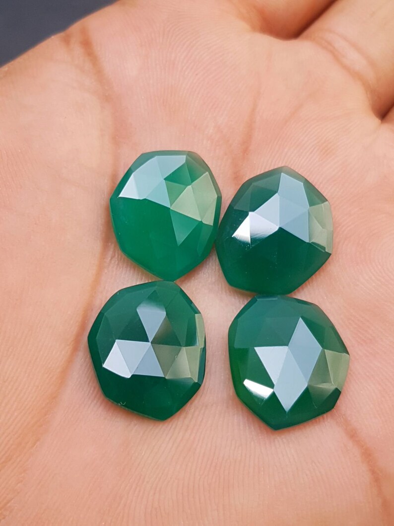 AAA Quality 19x15.5 MM C1656 Green Chalcedony Briolettes Natural Green Chalcedony Fancy Shape Faceted Briolettes Loose Gemstone