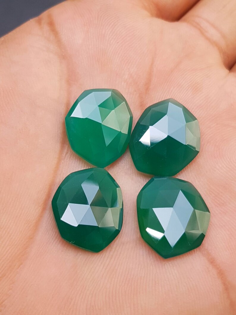 AAA Quality 19x15.5 MM C1656 Green Chalcedony Briolettes Natural Green Chalcedony Fancy Shape Faceted Briolettes Loose Gemstone