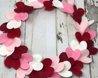 Felt Valentine’s Day Wreath, Front Door Decor, Decorative Wreath, Felt Wreath, Heart Wreath, Valentine’s Day Decor