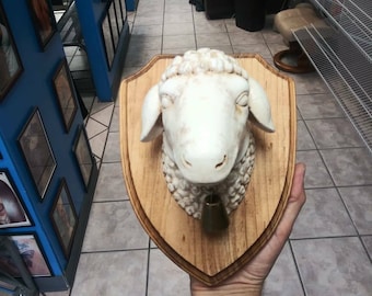 Sheep award ready to give to people who sheep out.