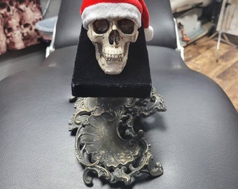 Santa skull with hat.