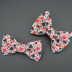 Papillon medio per cani - Segni di carte da gioco - Accessorio per collare per animali domestici