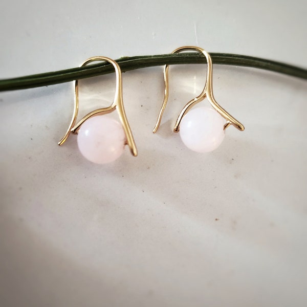 Natural Rose Quartz Earrings, 14K Gold, Mothers Day Earrings, Bridesmaid Gift, Minimalist Earrings, Rose Quartz Huggie Earrings, Mom Gift