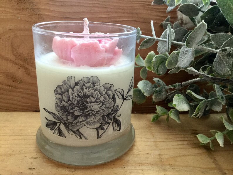 Peony Candle, Soy Candle, Floral Candle, Shabby Chic Decor, French Country, Farmhouse Style, Vegan Candle, Candle Gift, Birthday Gift image 7