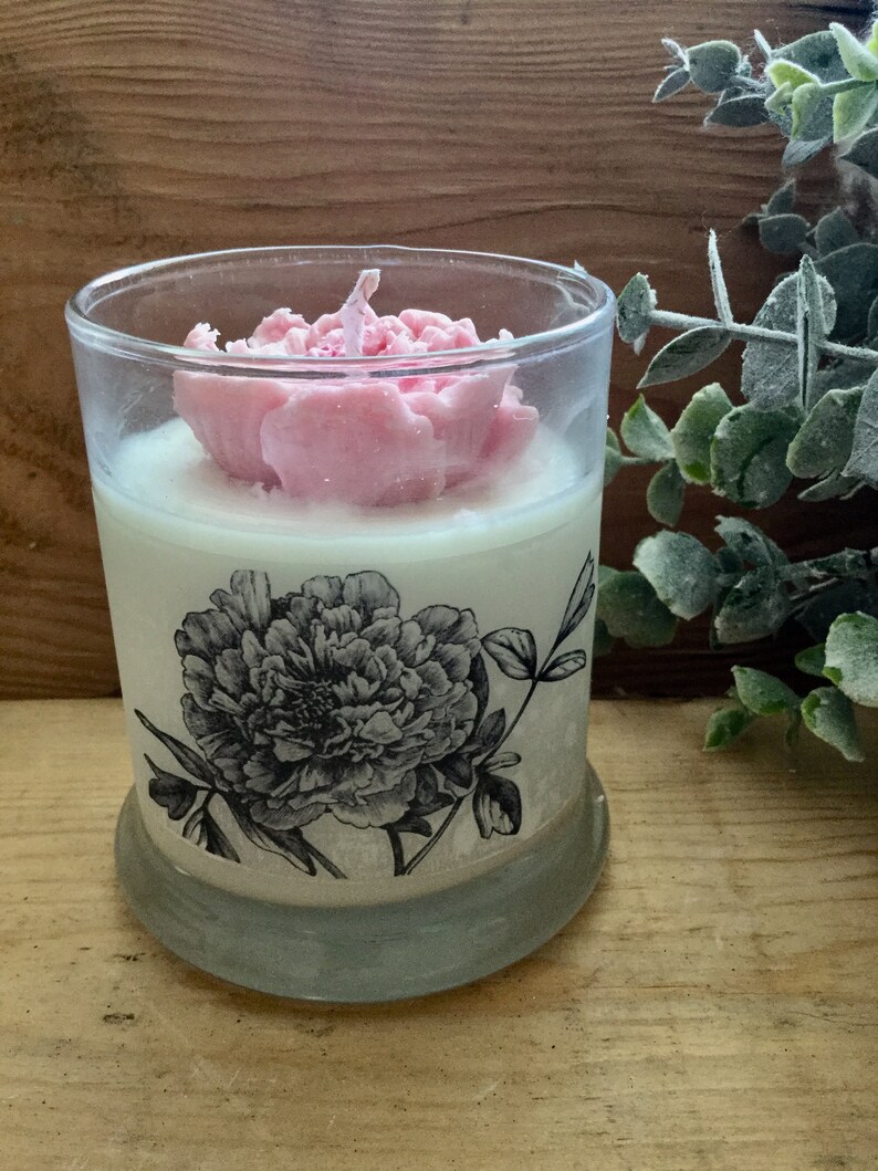 Peony Candle, Soy Candle, Floral Candle, Shabby Chic Decor, French Country, Farmhouse Style, Vegan Candle, Candle Gift, Birthday Gift image 3