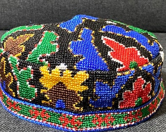 Uzbek kufi hat tubeteika - Bucharian kippah, 23.2 inch / 59 cm