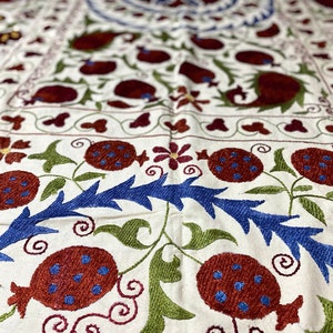 Suzani bedspread tapestry wall hanging & tablecloth,  220 x 147 cm / 86.6 x 57.9 inch
