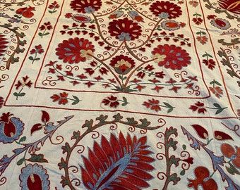 Suzani-wandbekleding en sprei - Oezbeeks geborduurd tafelkleed, 146 x 202 cm / 57,5 x 79,5 inch