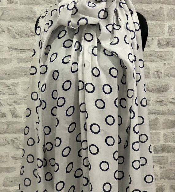 Crepe de chine Seiden Tupfen Stoff Meterware, Breite 112 cm, Länge