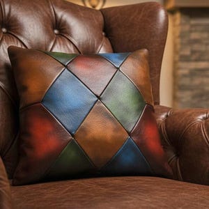 Cojines cuadrados de cuero auténtico, almohadas artesanales de patchwork hechas a mano en Italia