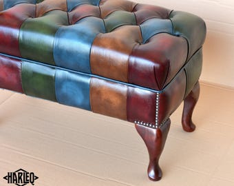 Queen Anne Chesterfield Sitzbank: Italienischer Ottomane Lederhocker
