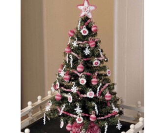 Vintage haakpatroon kanten Victoriaanse kerstbal ornamenten sneeuwvlokken slinger boomtopper rok pdf instant digitale download woondecoratie