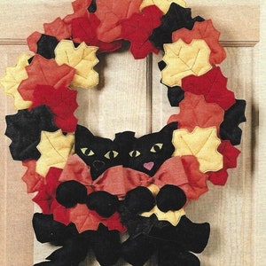 Vintage Sewing Craft Pattern Black Kitty Cat Fall Wreath PDF Instant Digital Download Halloween Autumn Fall Leaves Door Hanger Home Decor