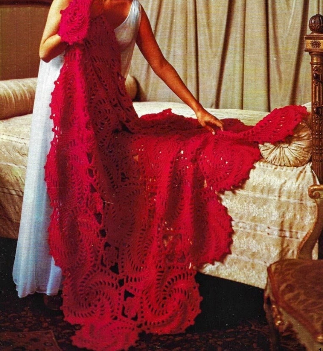 Christmas Crochet Afghan Pattern Lacy Circle Motif Vintage Red Etsy