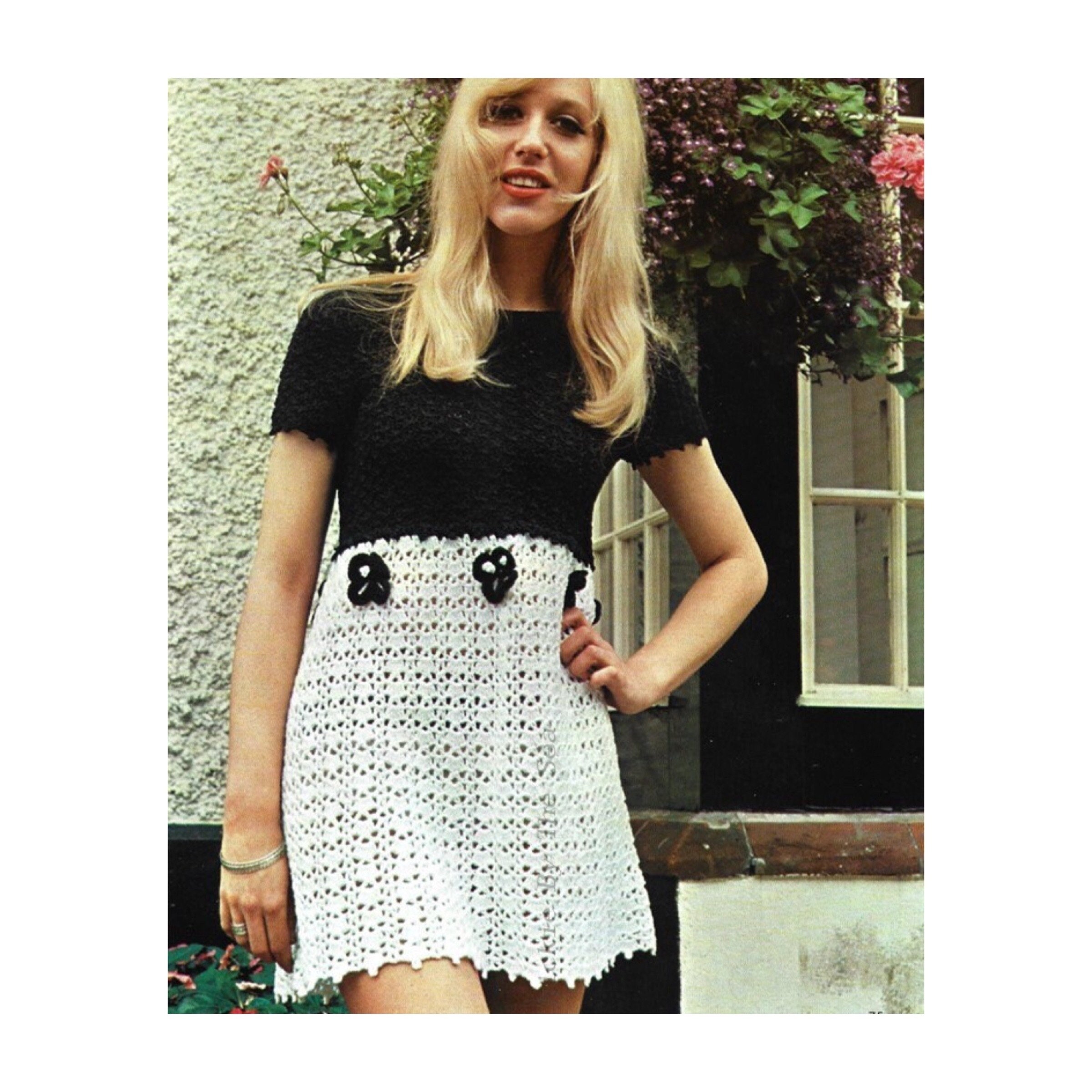 knee length dresses for ladies 70s Red Sleeveless Mini Shift Dress / Small – Wildhoneygoods main image 1