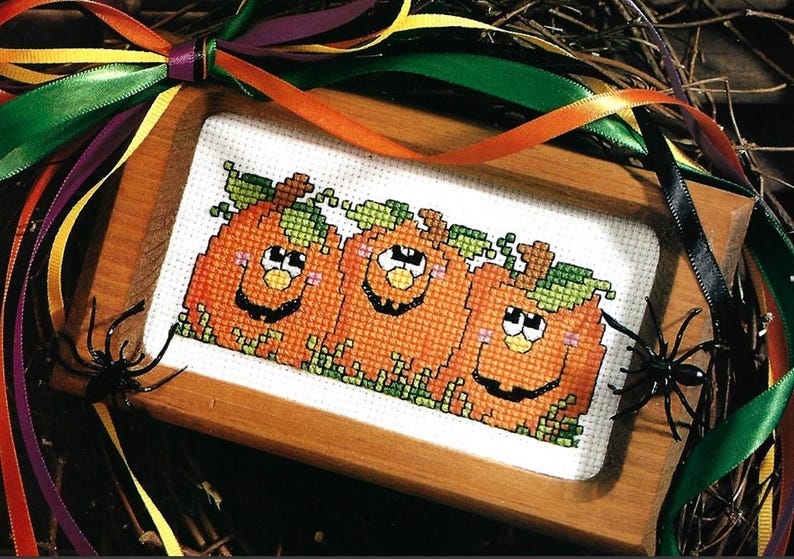Vintage Halloween Cross Stitch Pattern Smiling Pumpkins Framed Art PDF ...