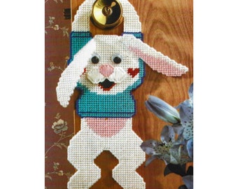 Patrón de Pascua en lona plástica para colgar la puerta con forma de conejo de Pascua, descarga digital instantánea en PDF, decoración de primavera, saludo de Pascua, colgador de pomo de puerta