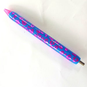 Leopard print glitter pen