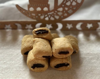 Egyptian Homemade Date Filled Cookies /Oras - Eid / Ramadan Cookies / كعك تمر / حلويات رمضان / حلويات العيد